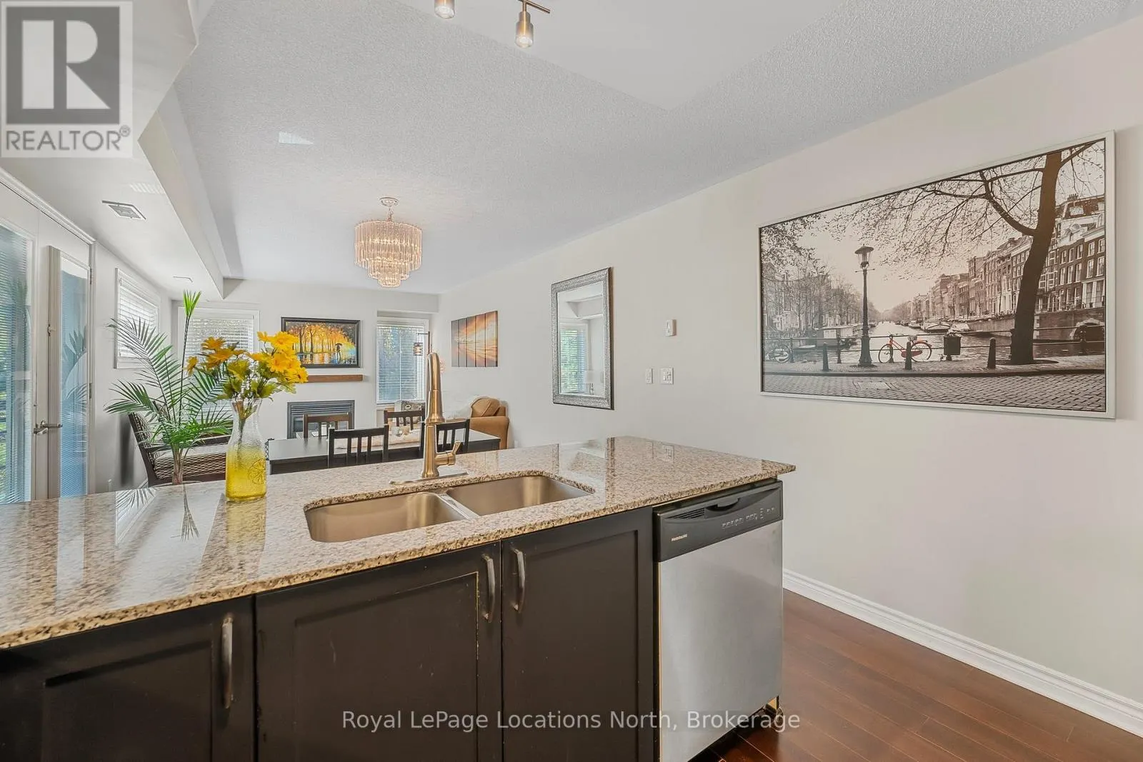 201 - 4 BRANDY LANE DRIVE #201