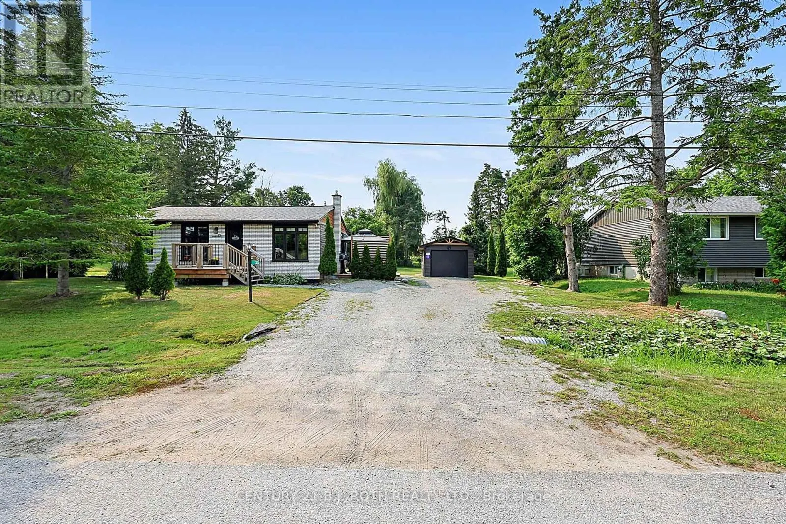 25 GLENGROVE AVENUE