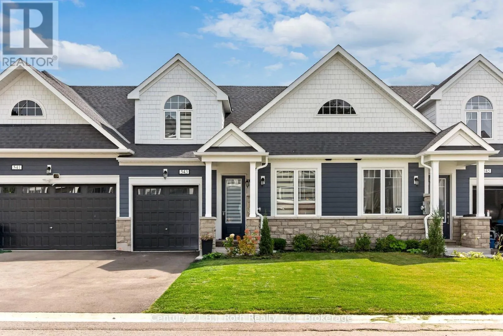 543 HUDSON CRESCENT