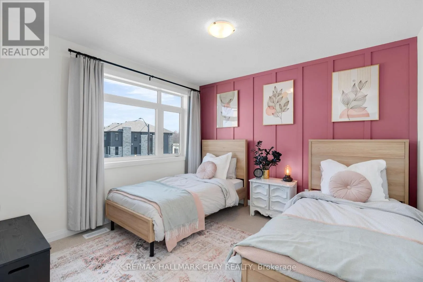 204 ROSANNE CIRCLE