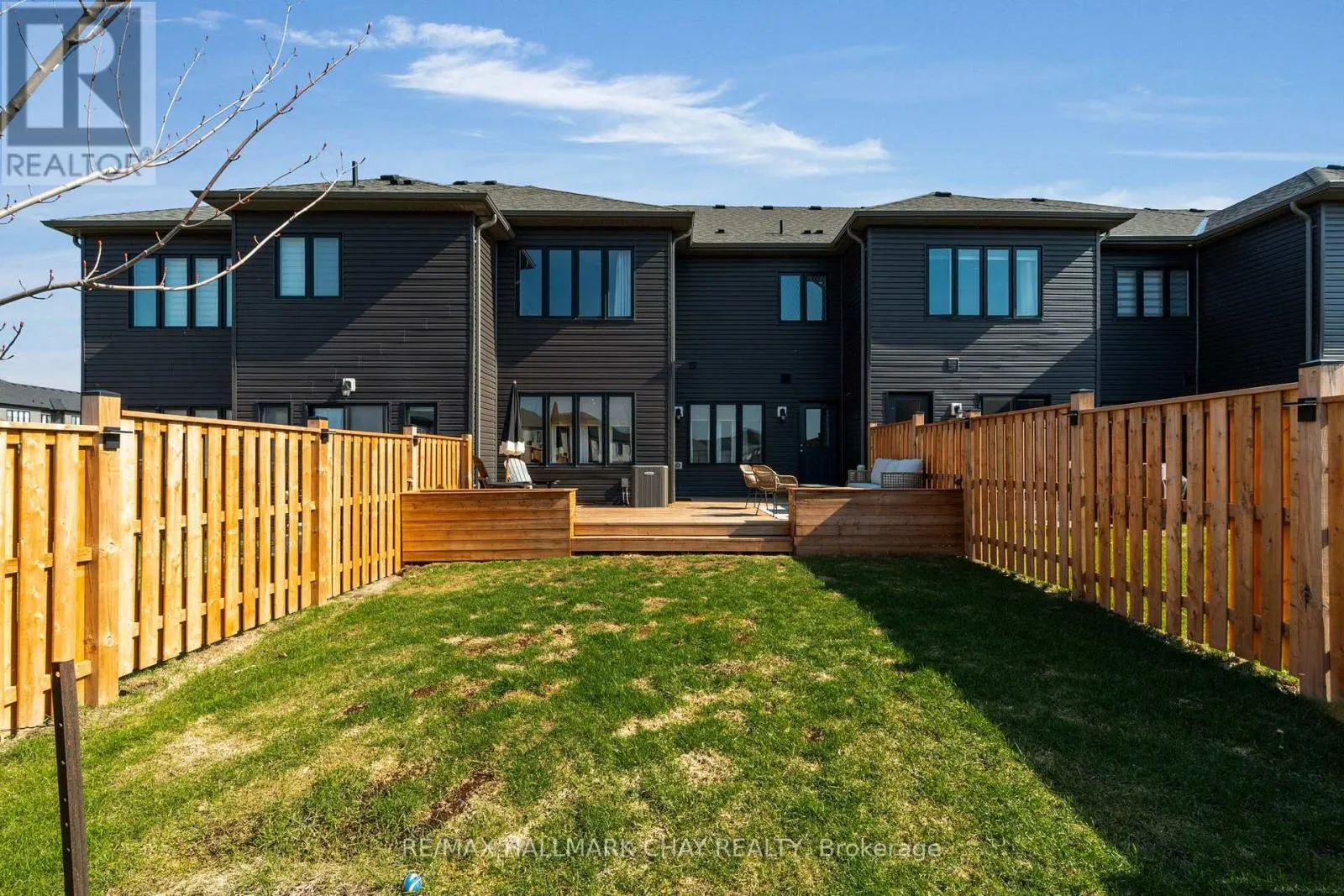 204 ROSANNE CIRCLE