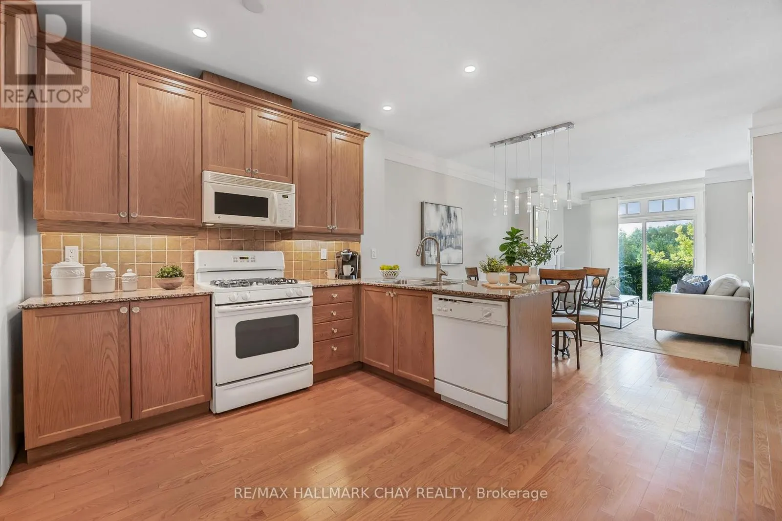 112 - 140 CEDAR ISLAND ROAD
