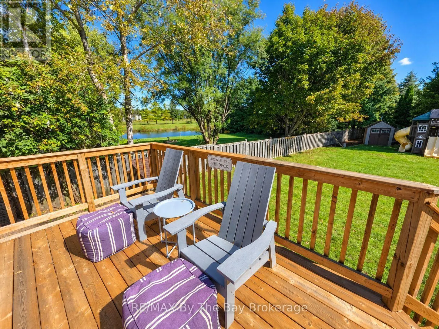 2 RED OAK DRIVE