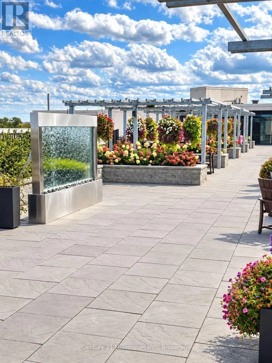402 - 1 HUME STREET #402