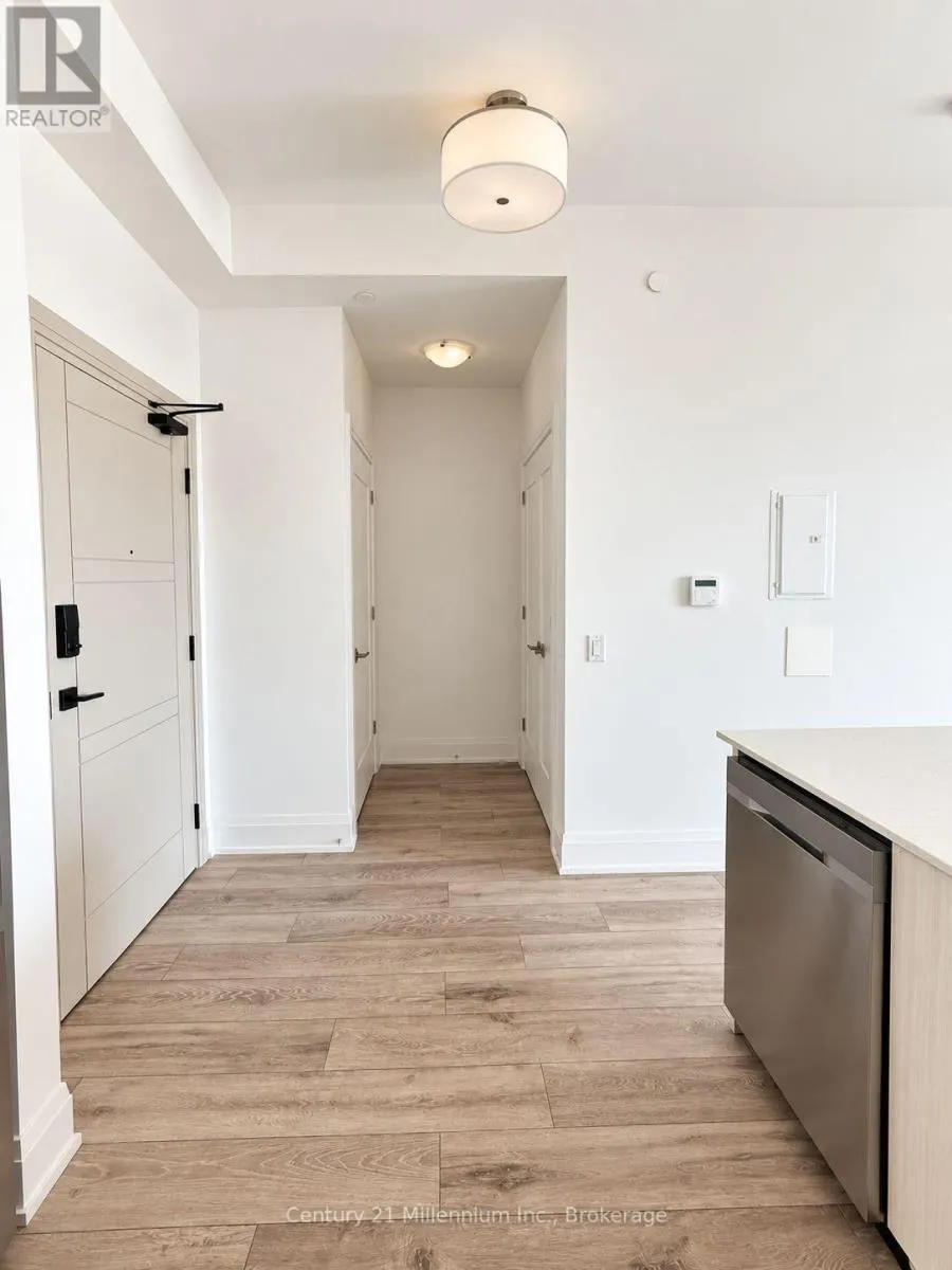 402 - 1 HUME STREET #402