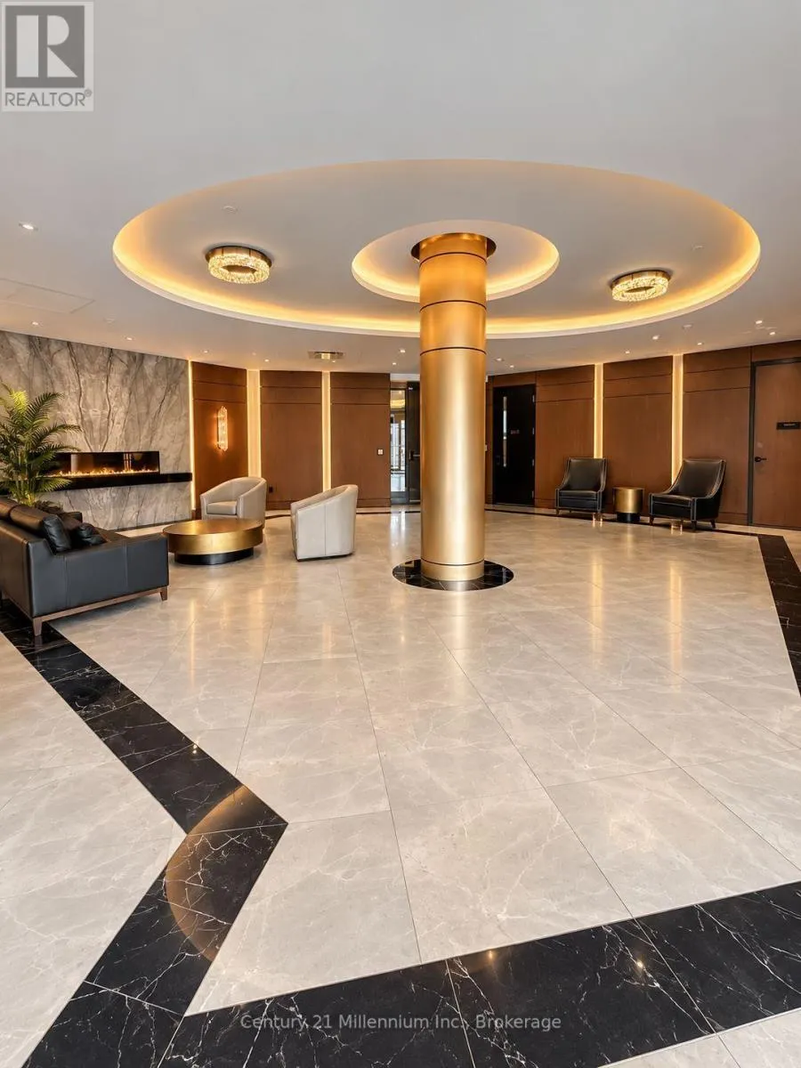 402 - 1 HUME STREET #402