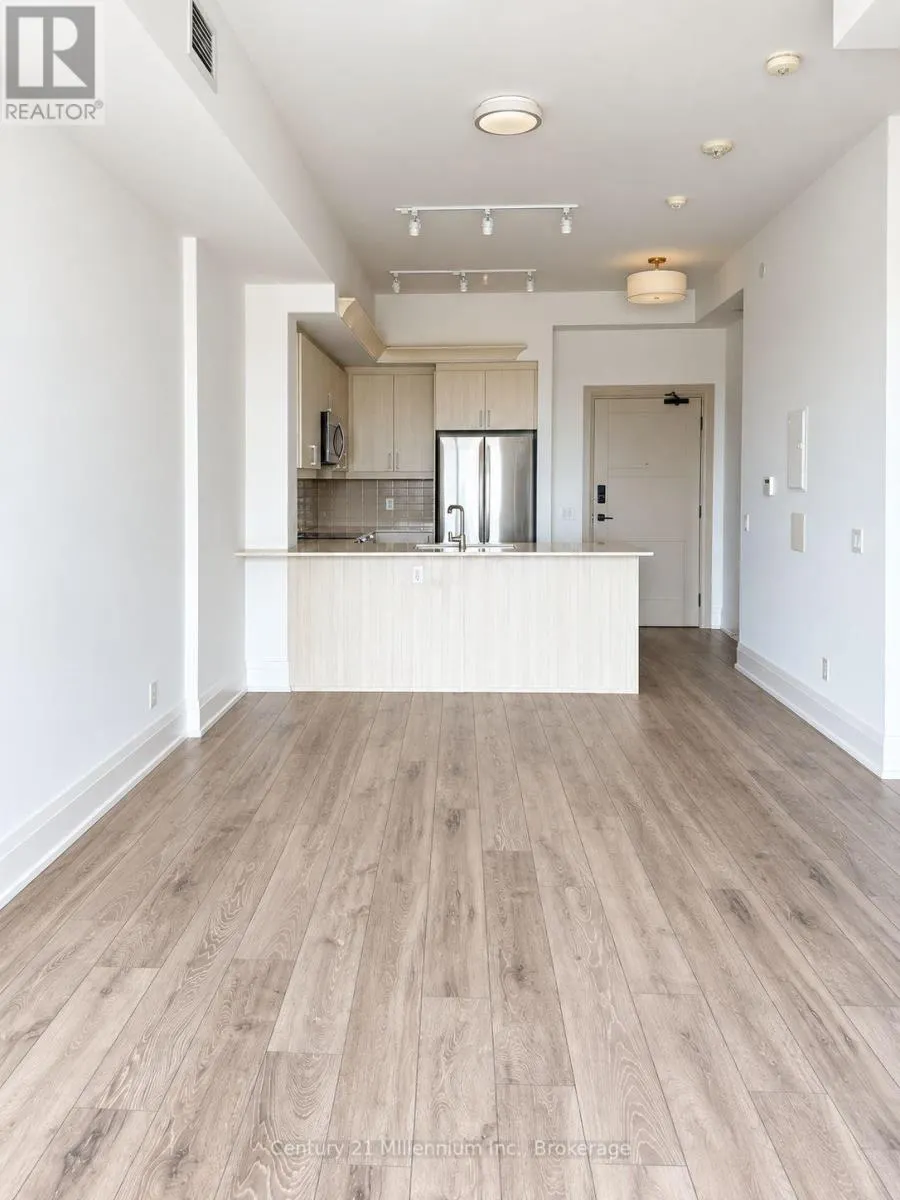402 - 1 HUME STREET #402