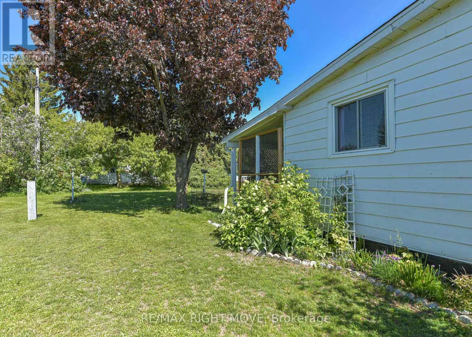 14 MUIR DRIVE