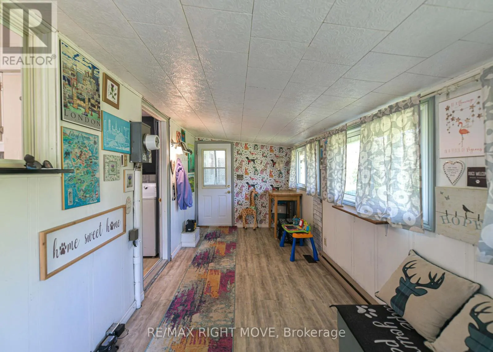 14 MUIR DRIVE