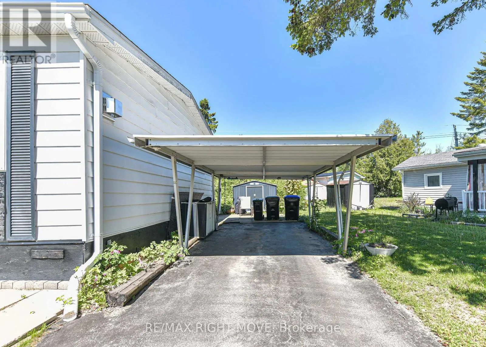 14 MUIR DRIVE