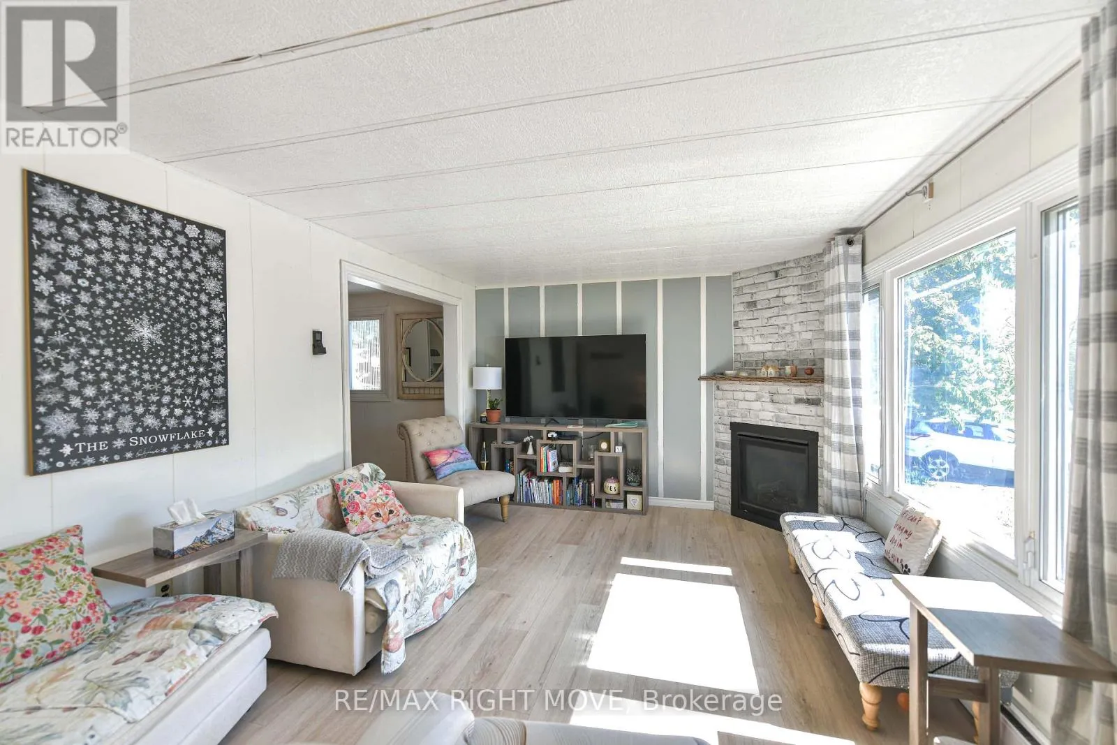 14 MUIR DRIVE
