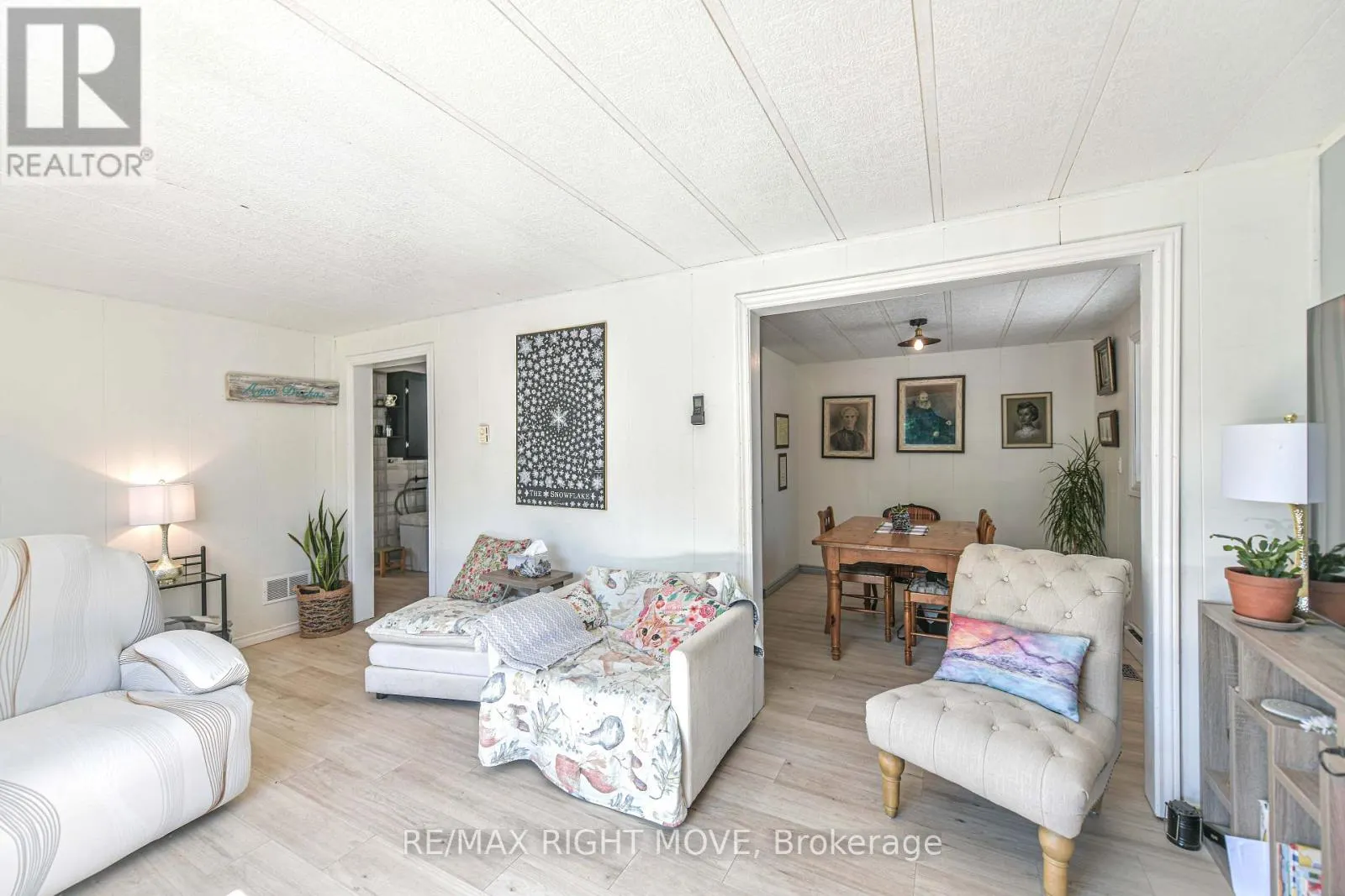 14 MUIR DRIVE