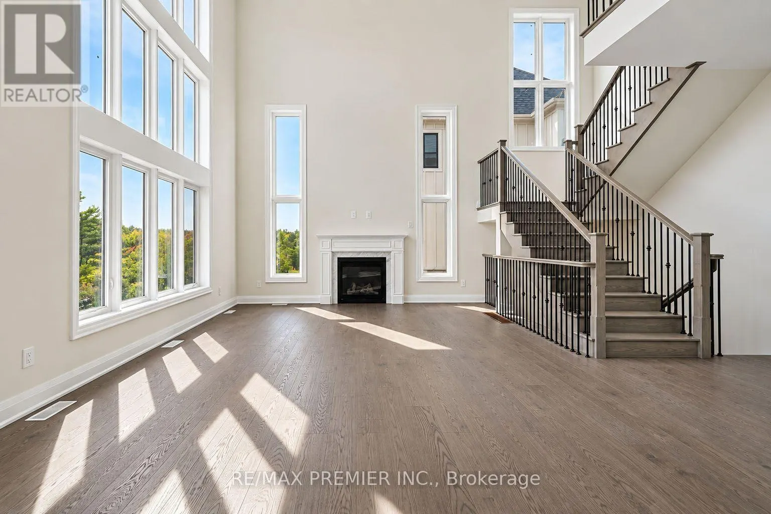 90 PEARSALL PLACE