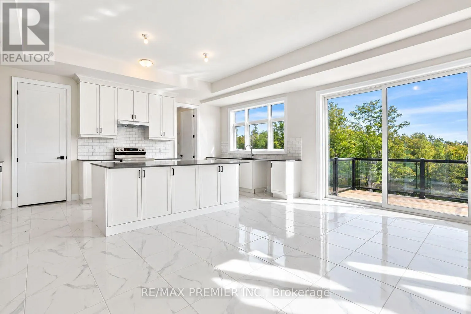 90 PEARSALL PLACE