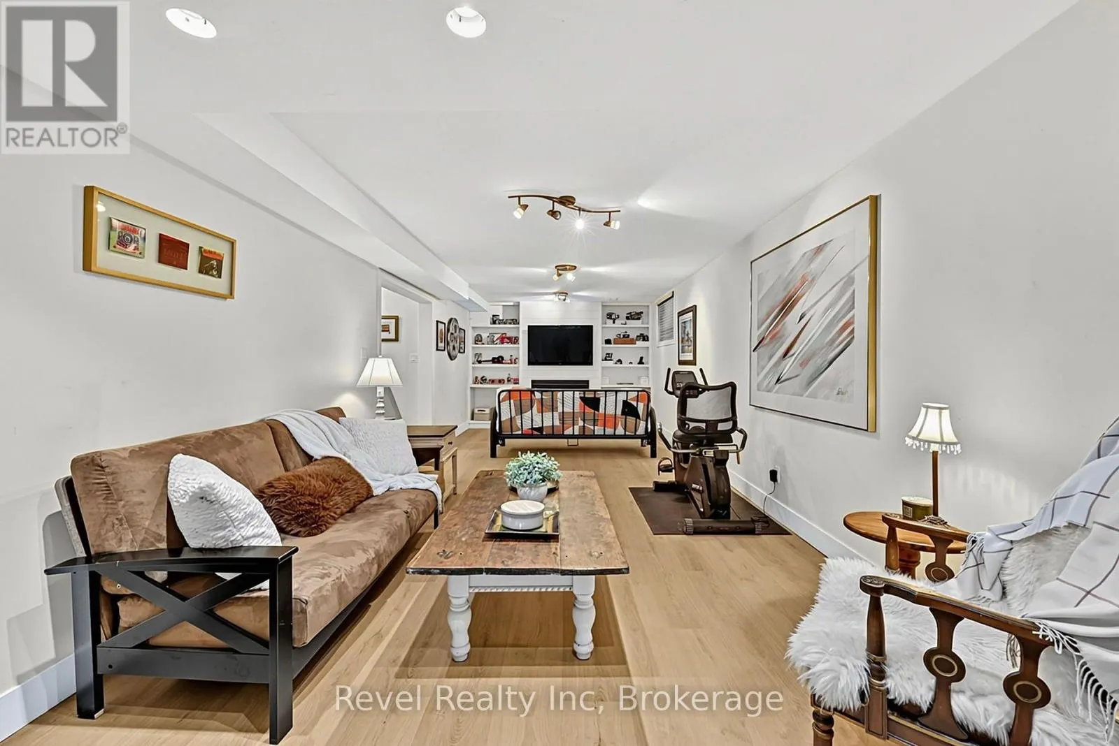18 RUE VANIER ROAD