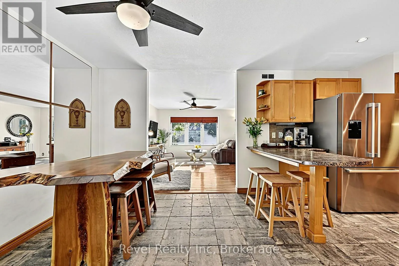 18 RUE VANIER ROAD
