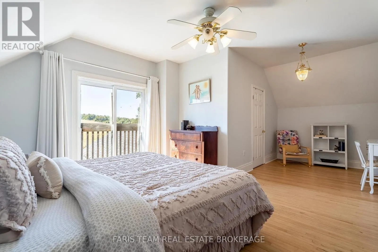 1346 PENETANGUISHENE ROAD