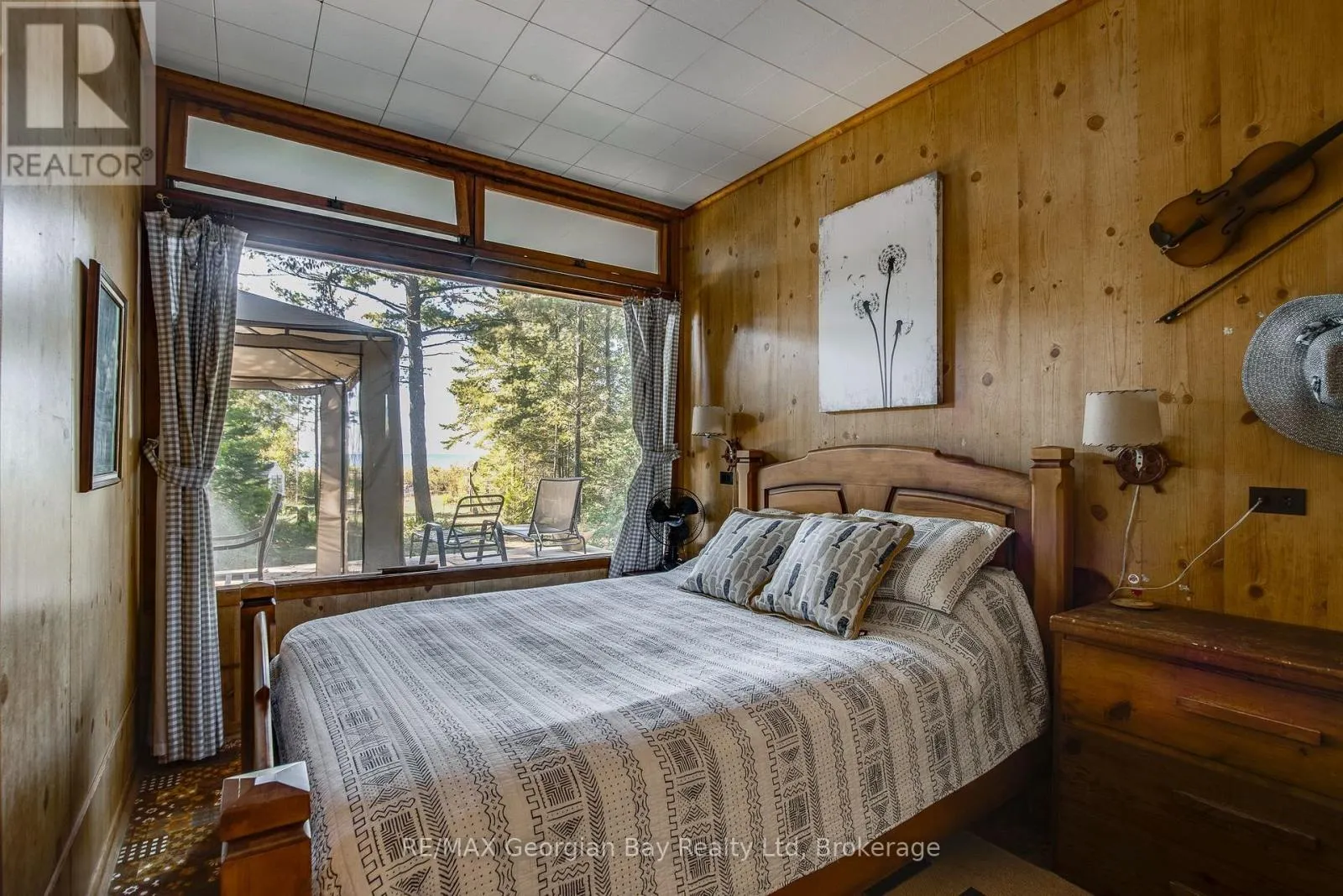 100 NOTTAWAGA DRIVE