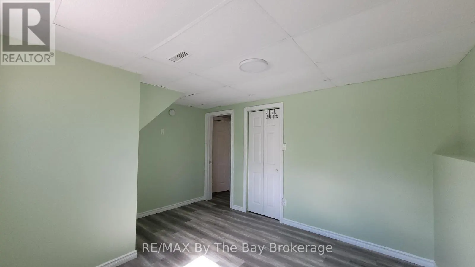 BASEMENT - 48 CARIBOU TRAIL #Basement