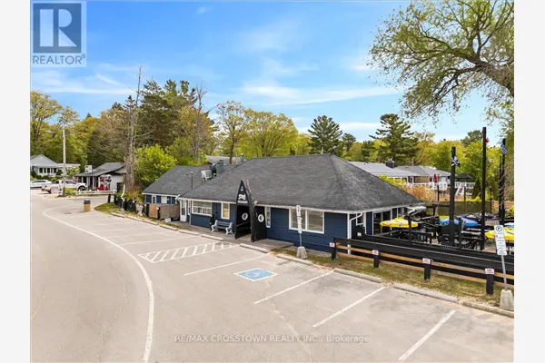 369 BALM BEACH ROAD W