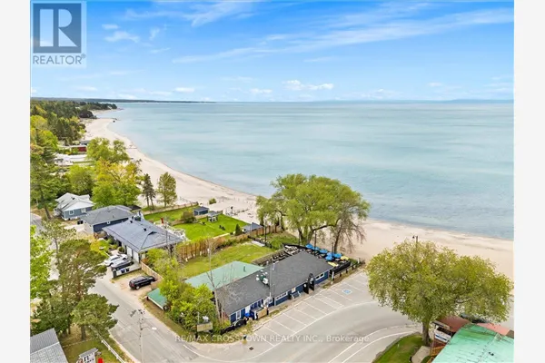369 BALM BEACH ROAD W