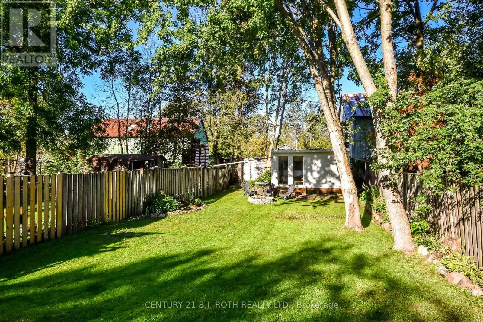 3358 MUSKOKA STREET