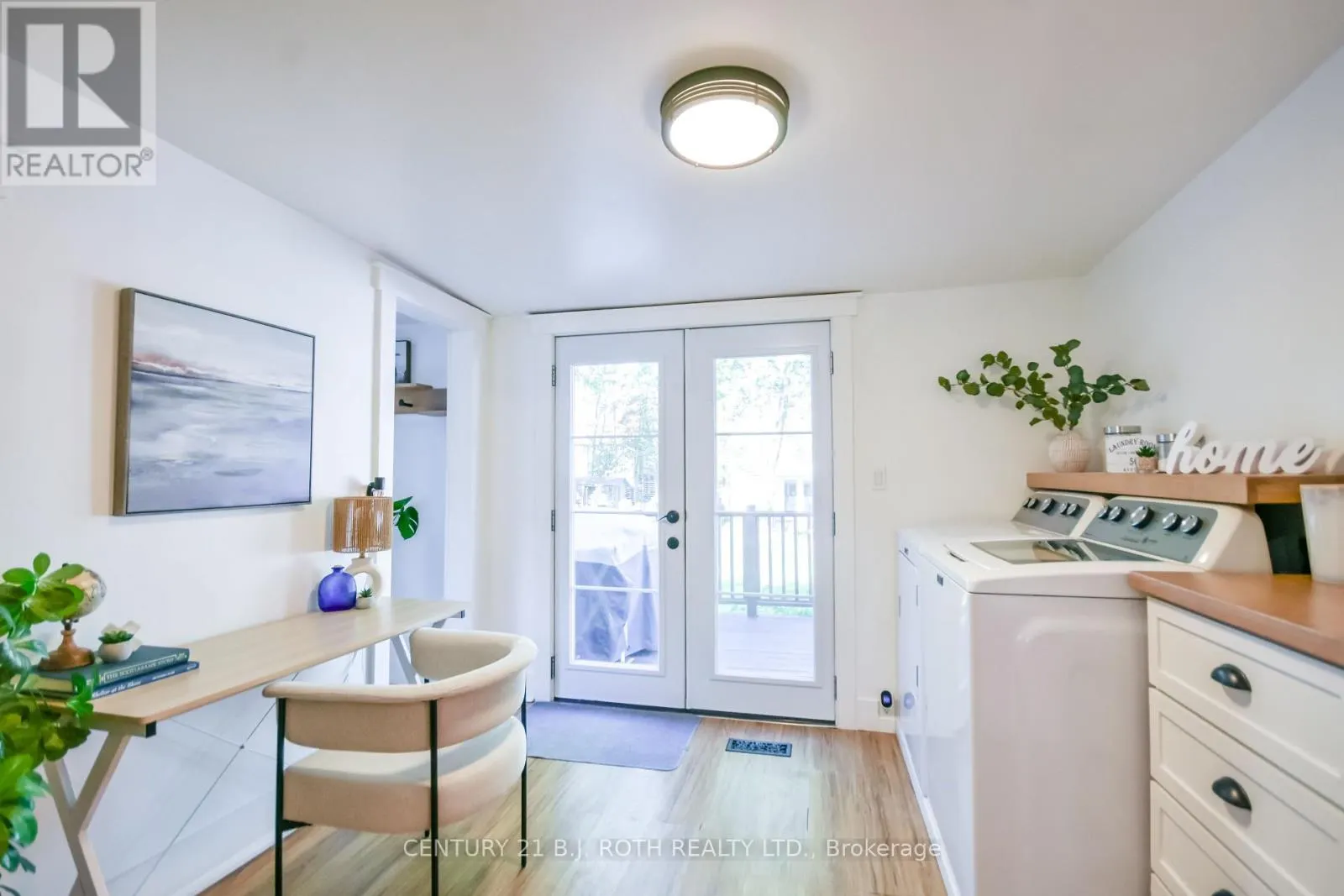 3358 MUSKOKA STREET