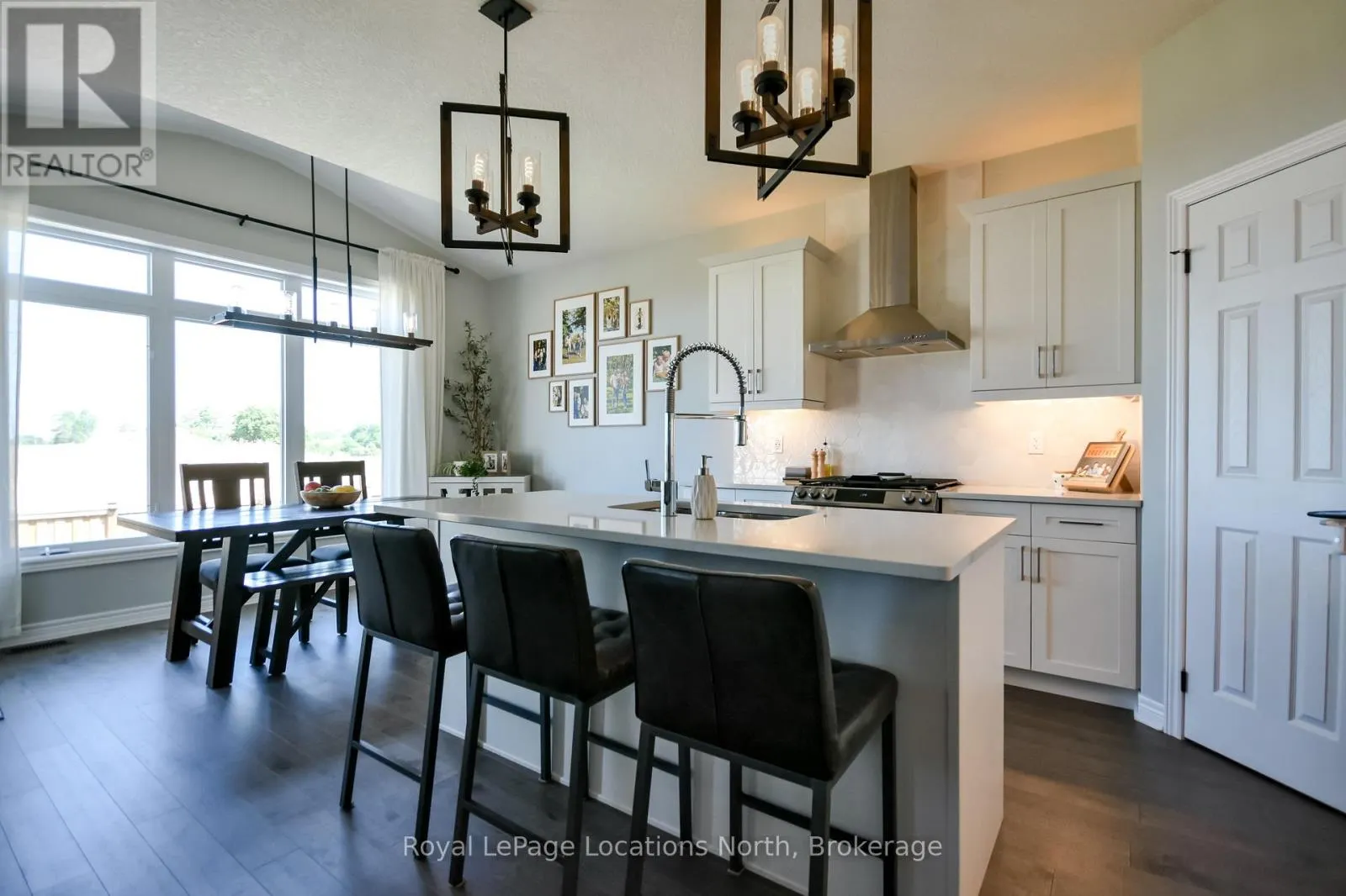 25 MAIDENS CRESCENT