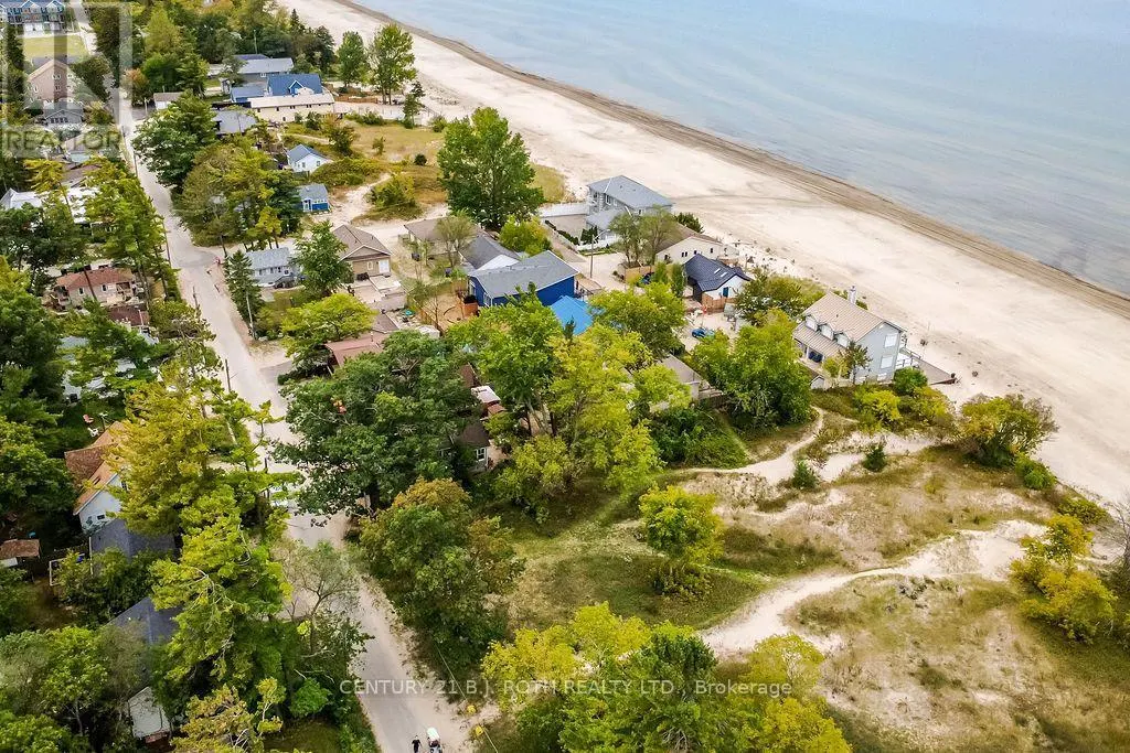 230 SHORE LANE