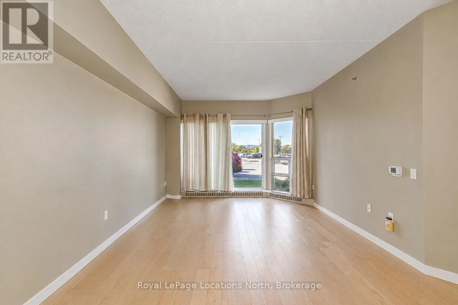 106 - 49 RAGLAN STREET #106