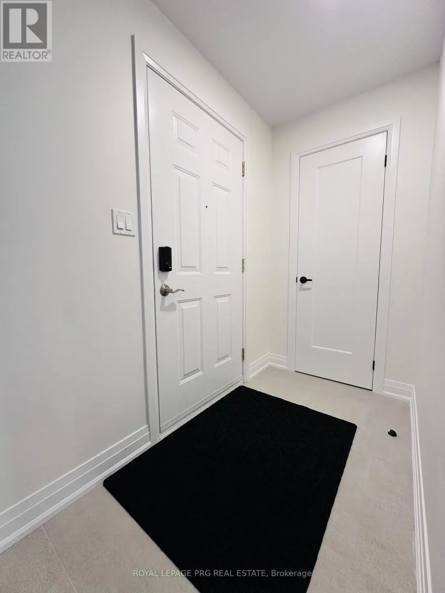4B PIERCE COURT