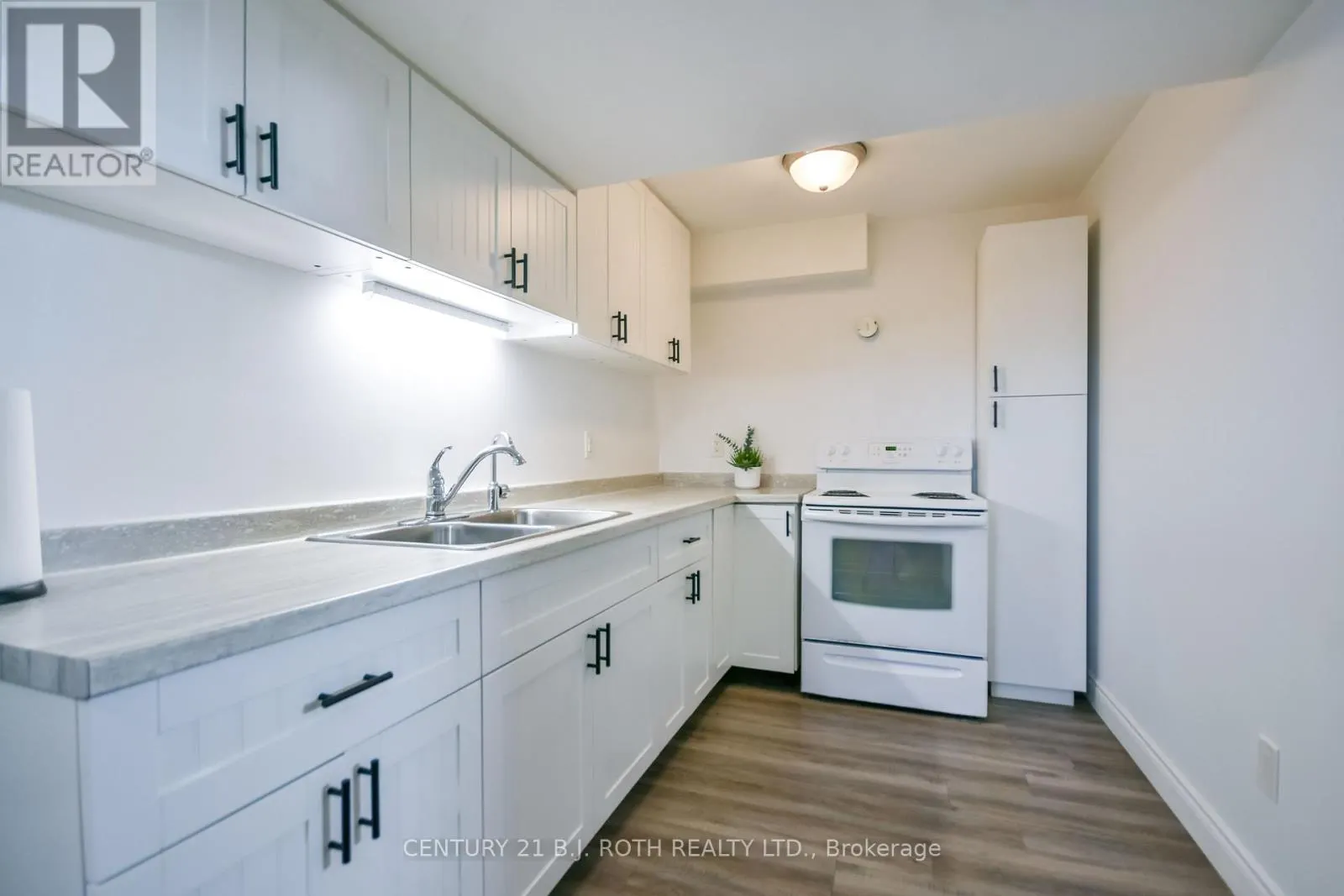 20 KEYZER DRIVE