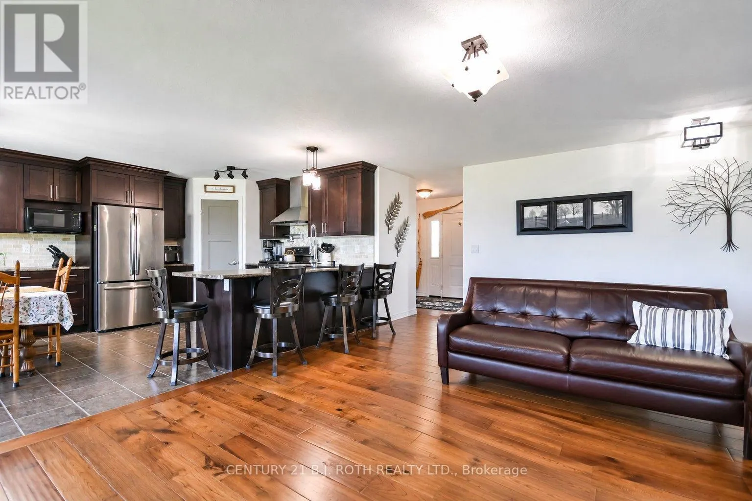 20 KEYZER DRIVE