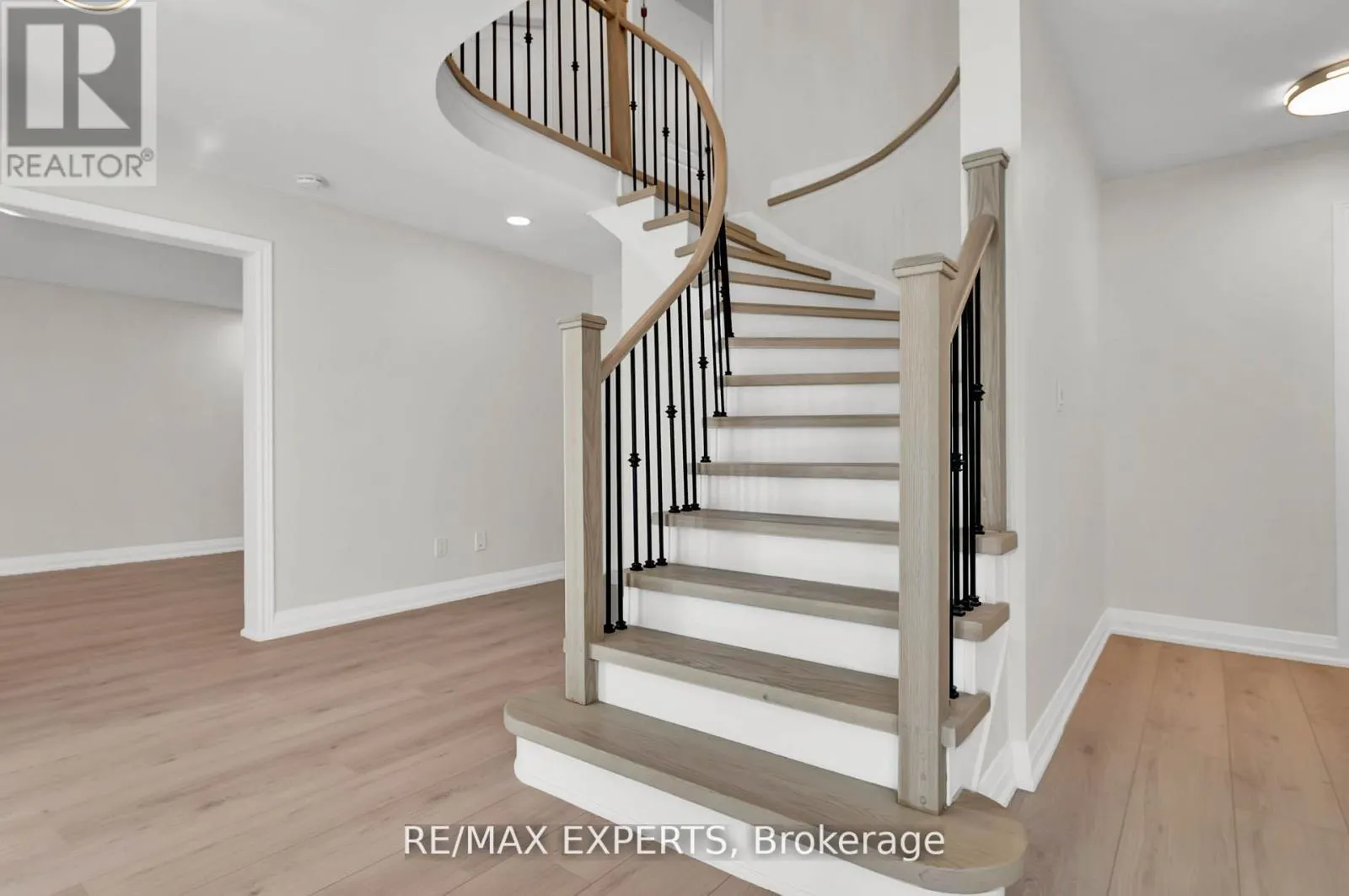 14 ALANA DRIVE