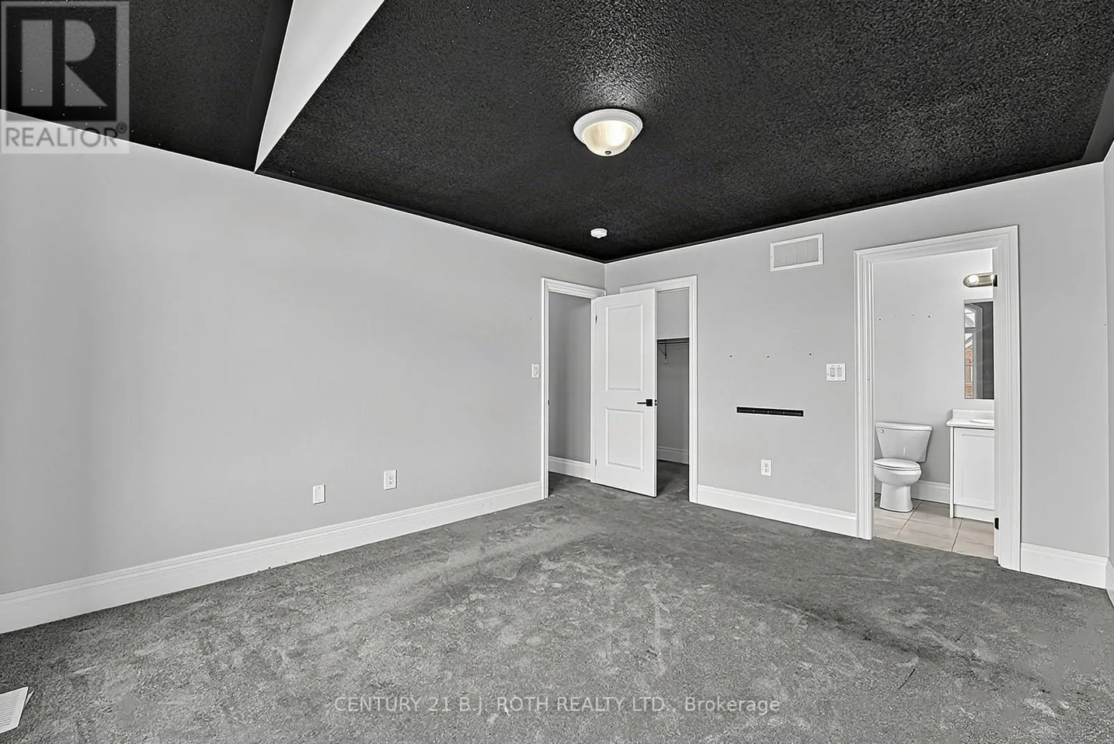 55 SANFORD CIRCLE