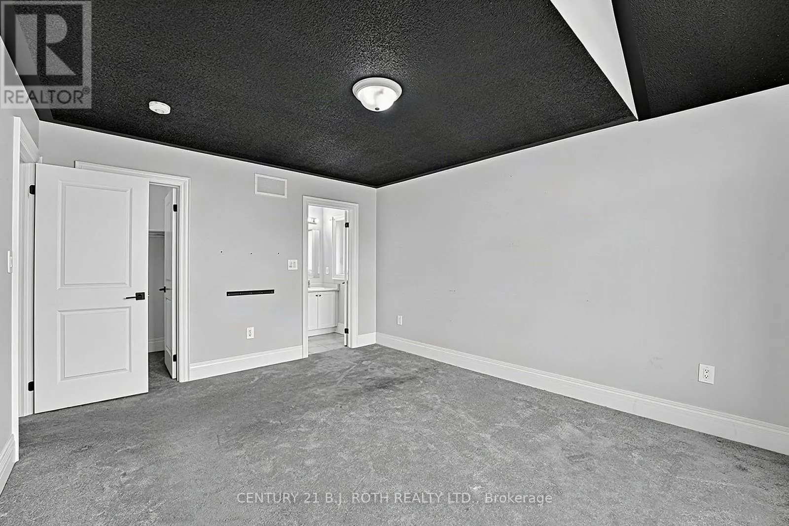 55 SANFORD CIRCLE