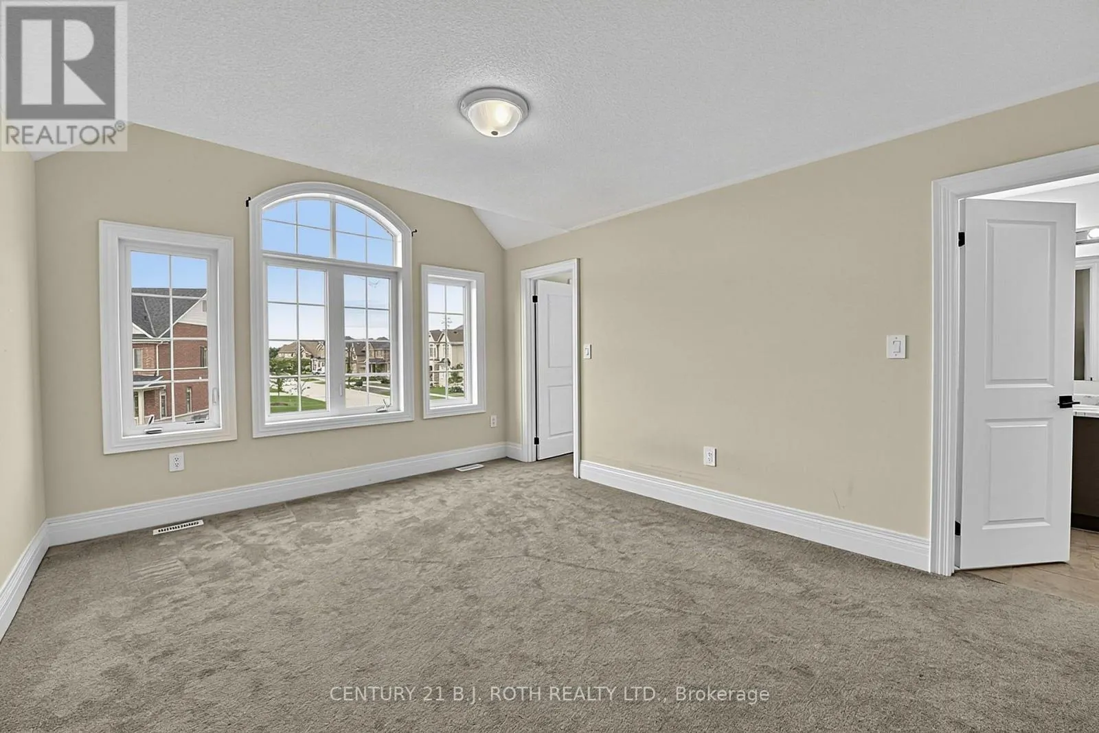 55 SANFORD CIRCLE
