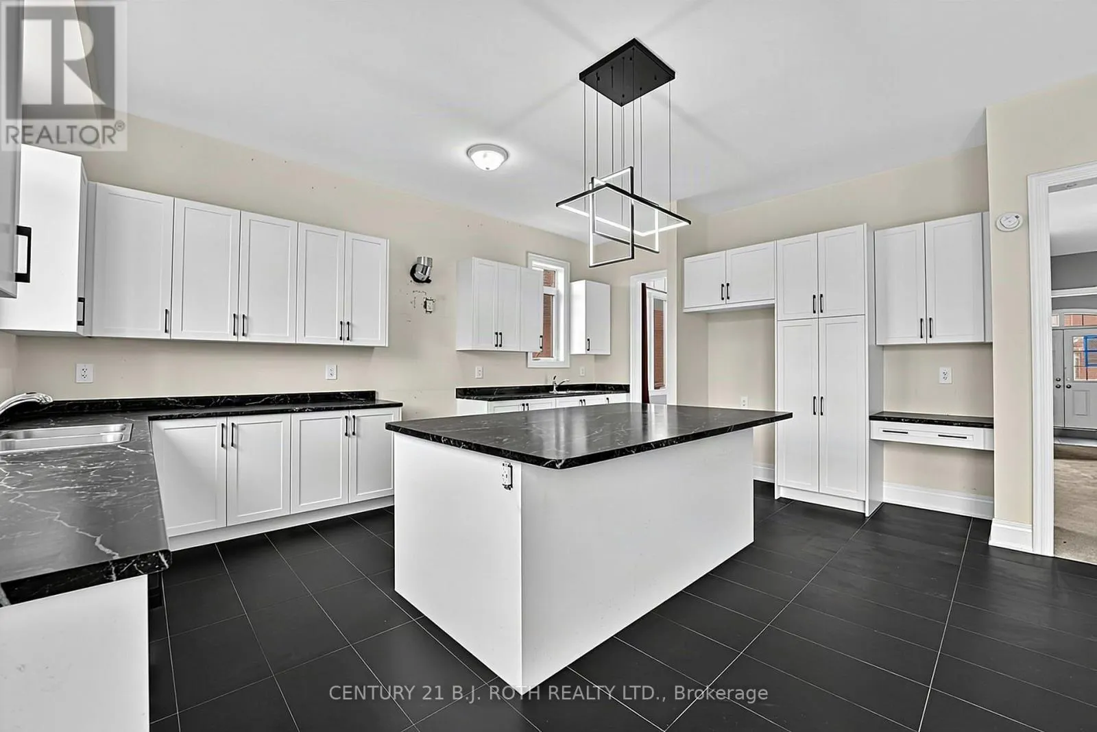 55 SANFORD CIRCLE