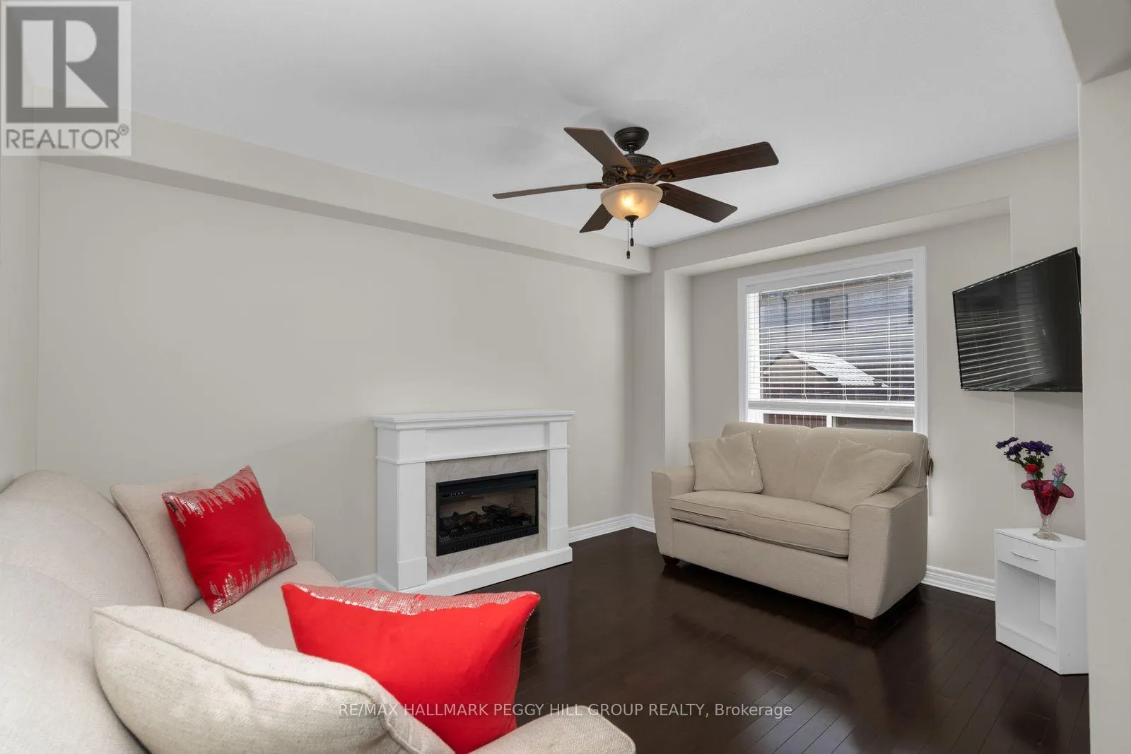 985 COOK DRIVE