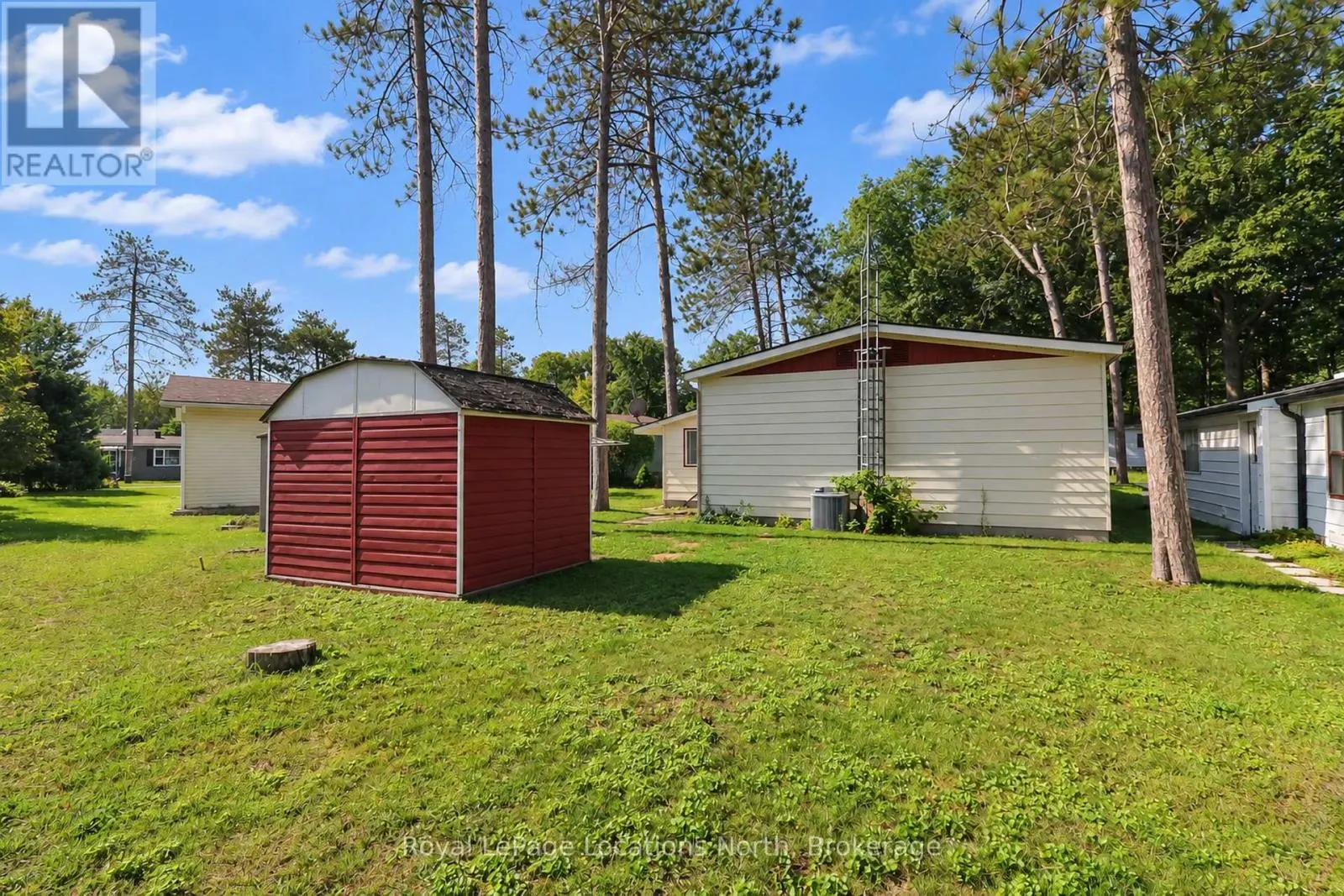 16 SINCLAIR AVENUE S