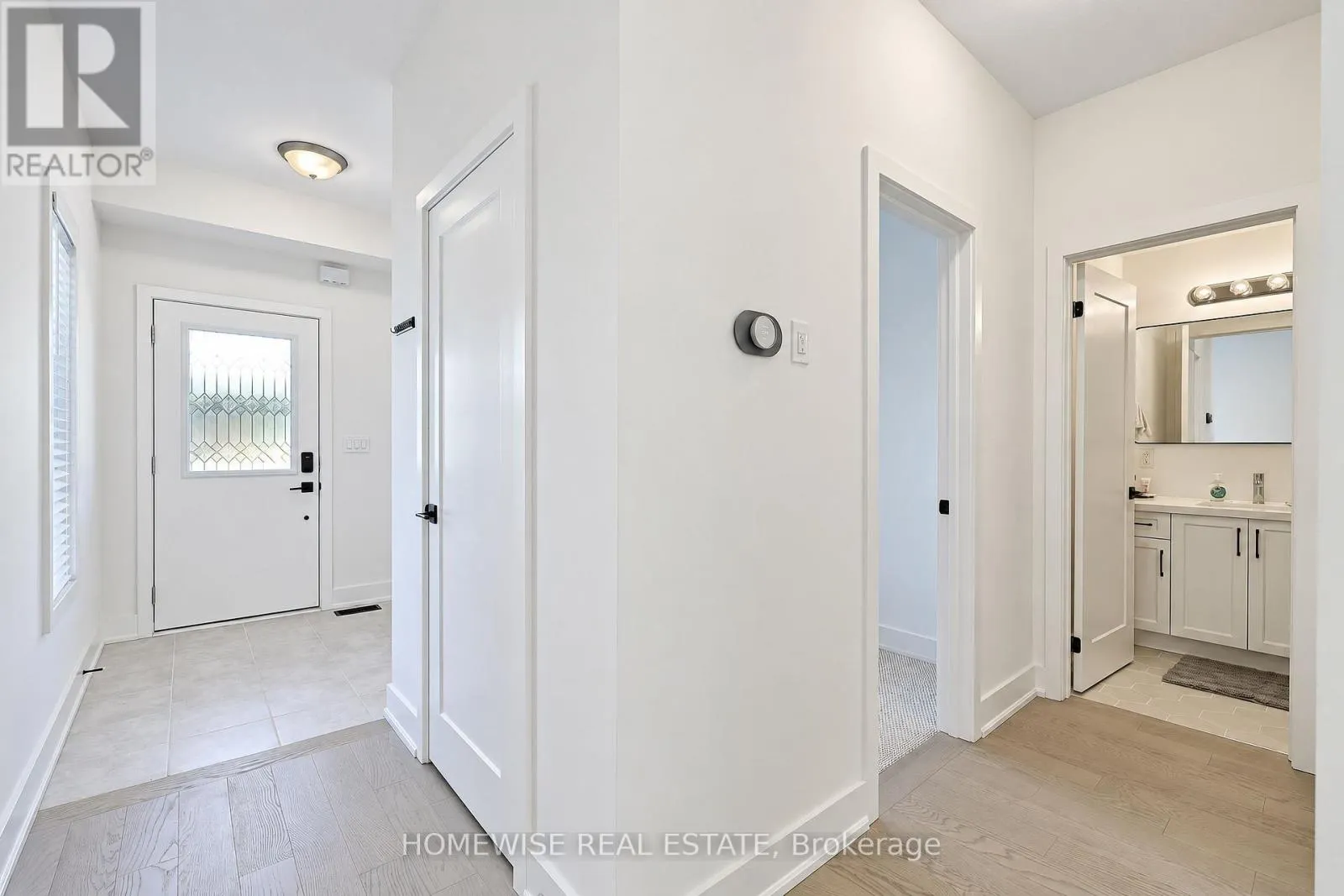 33 RUBY CRESCENT