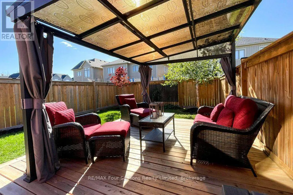 24 BARFOOT STREET