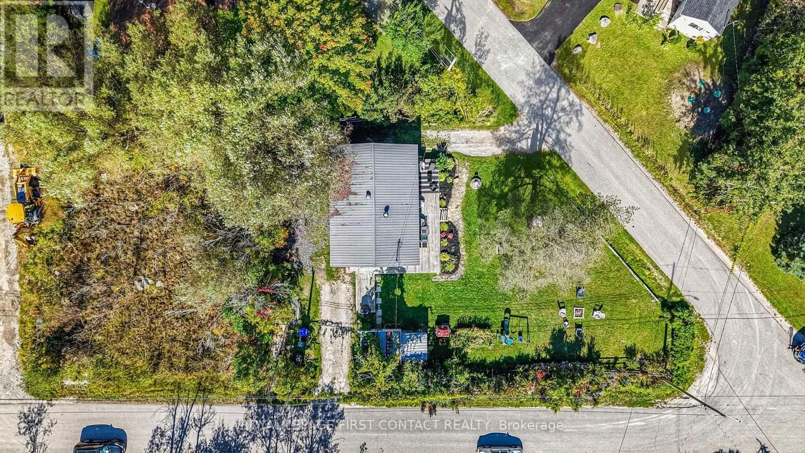 196 PARADISE AVENUE