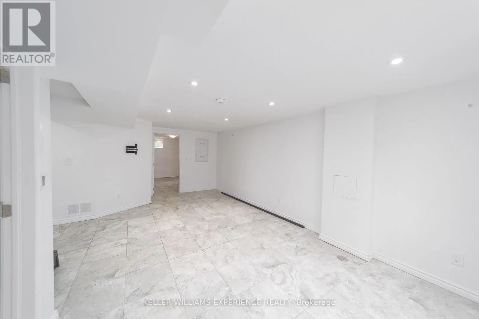 BSMT - 470 HIGH STREET