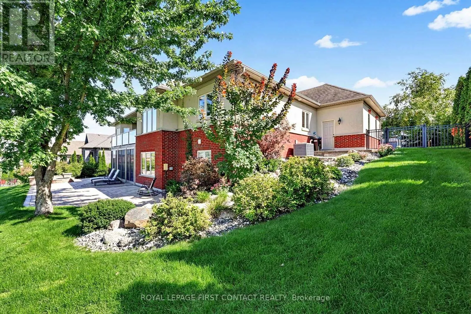 35 WENDAT TRAIL