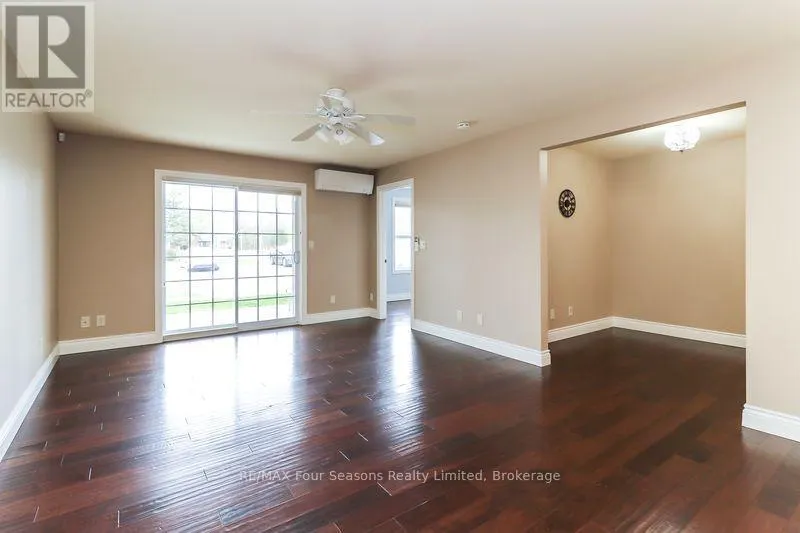 101 - 435 WALNUT STREET #101