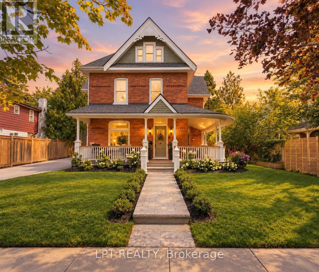 529 SAINT MARIE STREET