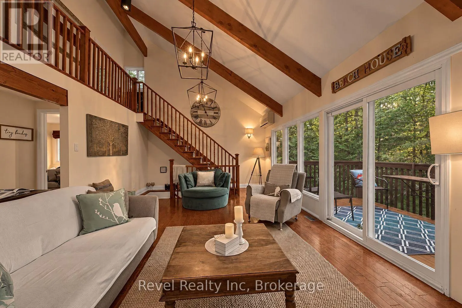 33 GREENWOOD DRIVE