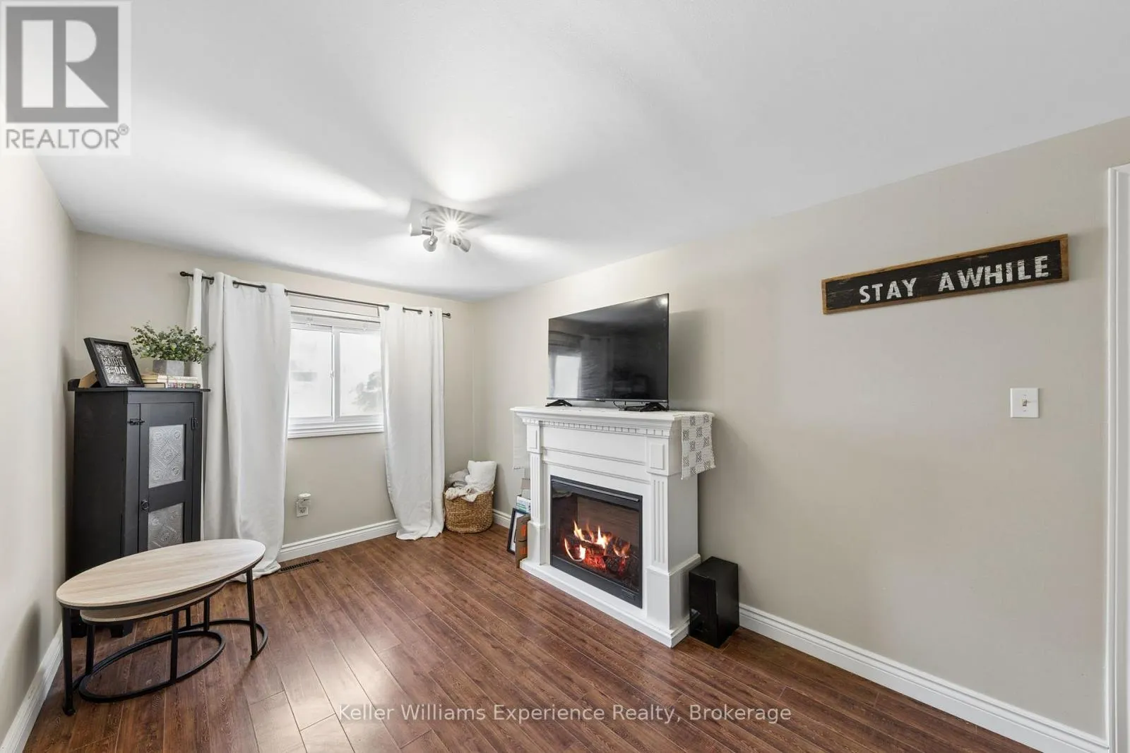 23 - 2 BERNICK DRIVE #23