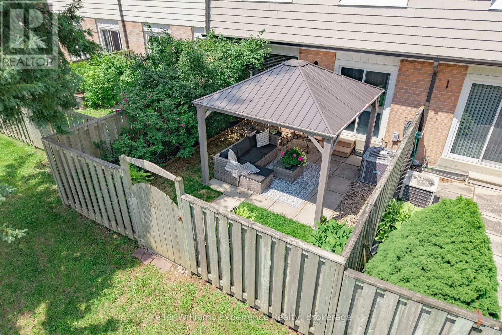23 - 2 BERNICK DRIVE #23